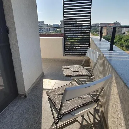 SunWave ApartHotel 2 minute de plaja Mamaia Nord Apartahotel